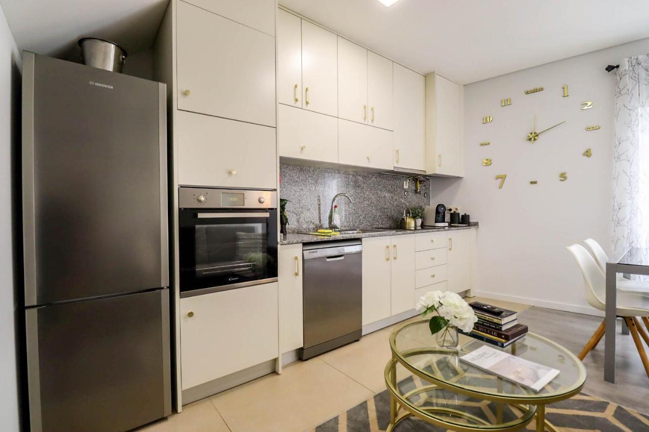 Viana Central - Historical City Centre Apartment เวียนา โด กัสเตโล ภายนอก รูปภาพ